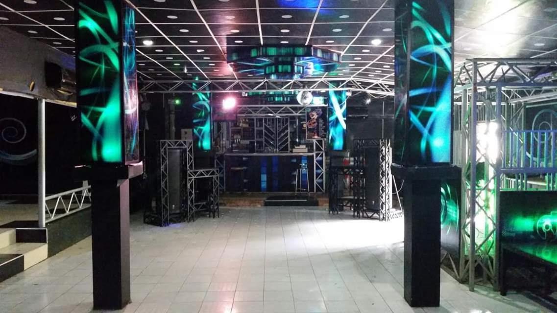 מלון אנוראדפורה Panorama Rest מראה חיצוני תמונה
